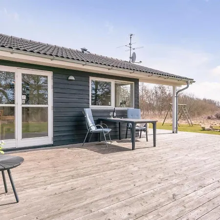 Hampus - 500m From The Sea In Ne Jutland By Interhome