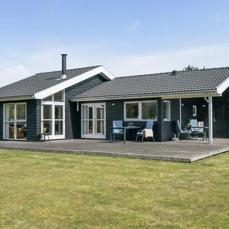 Hampus - 500m From The Sea In Ne Jutland By Interhome Holiday home