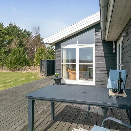 Hampus - 500m From The Sea In Ne Jutland By Interhome