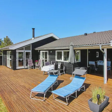 Holiday home Hampus - 500m From The Sea In Ne Jutland By Interhome