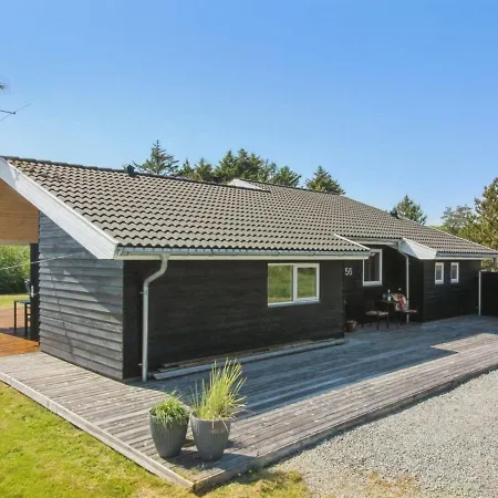 Holiday home Hampus - 500m From The Sea In Ne Jutland By Interhome Strandby